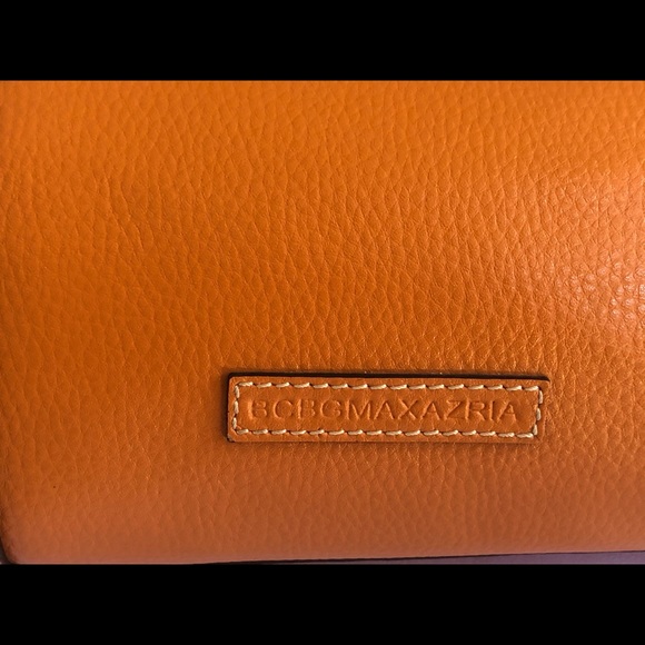 Handbag - Picture 2 of 5